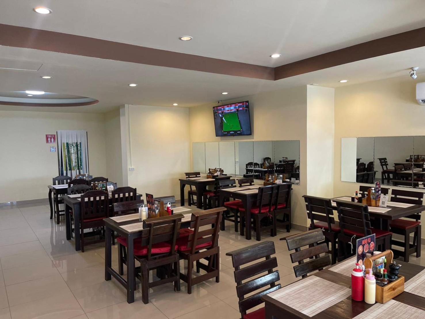 פאטאיה Malee Guesthouse And Restaurant מראה חיצוני תמונה