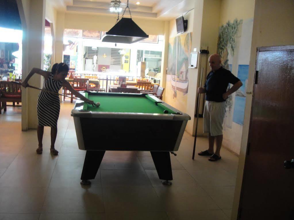 פאטאיה Malee Guesthouse And Restaurant מראה חיצוני תמונה